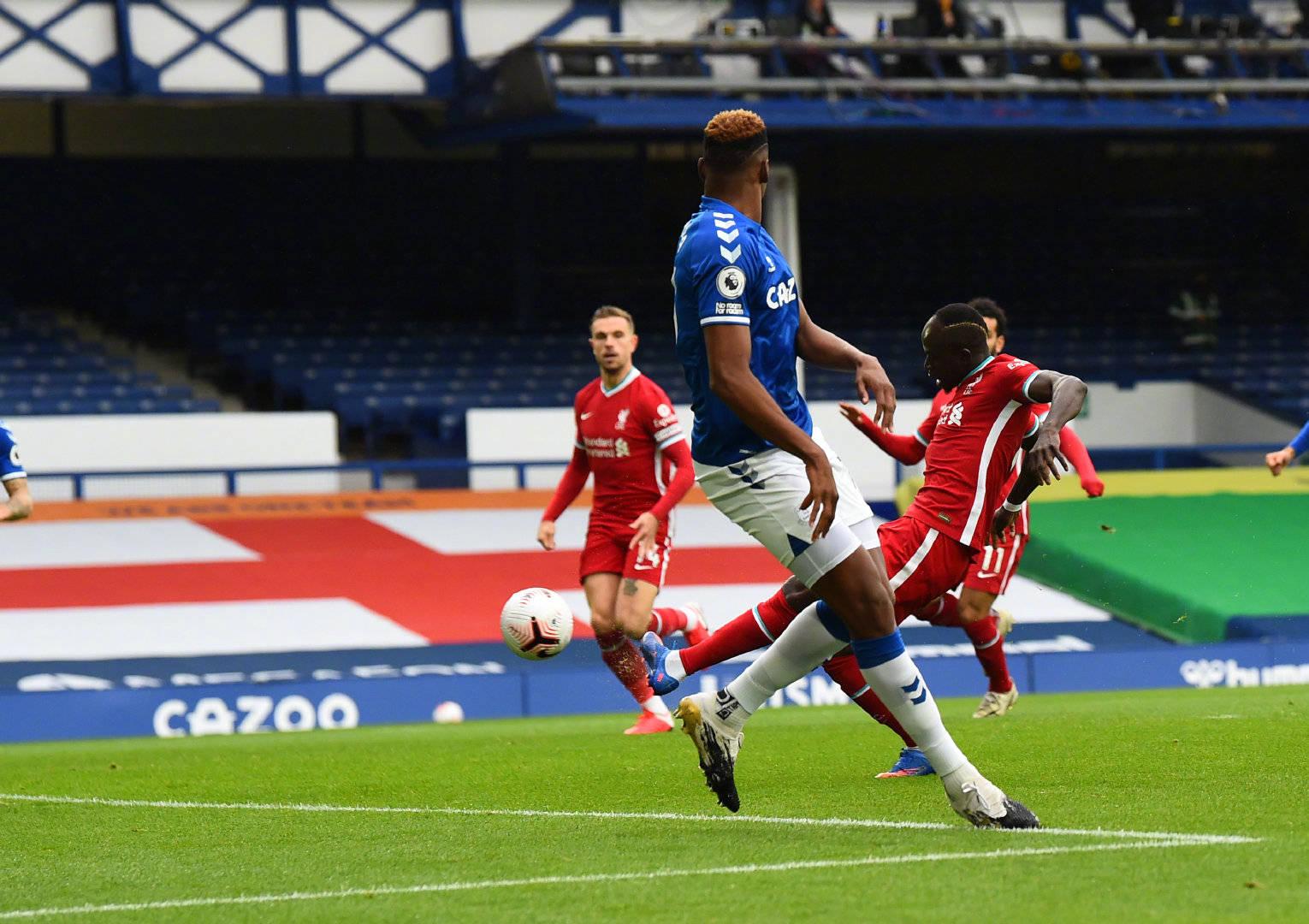 凭借独特的 凭借独特的